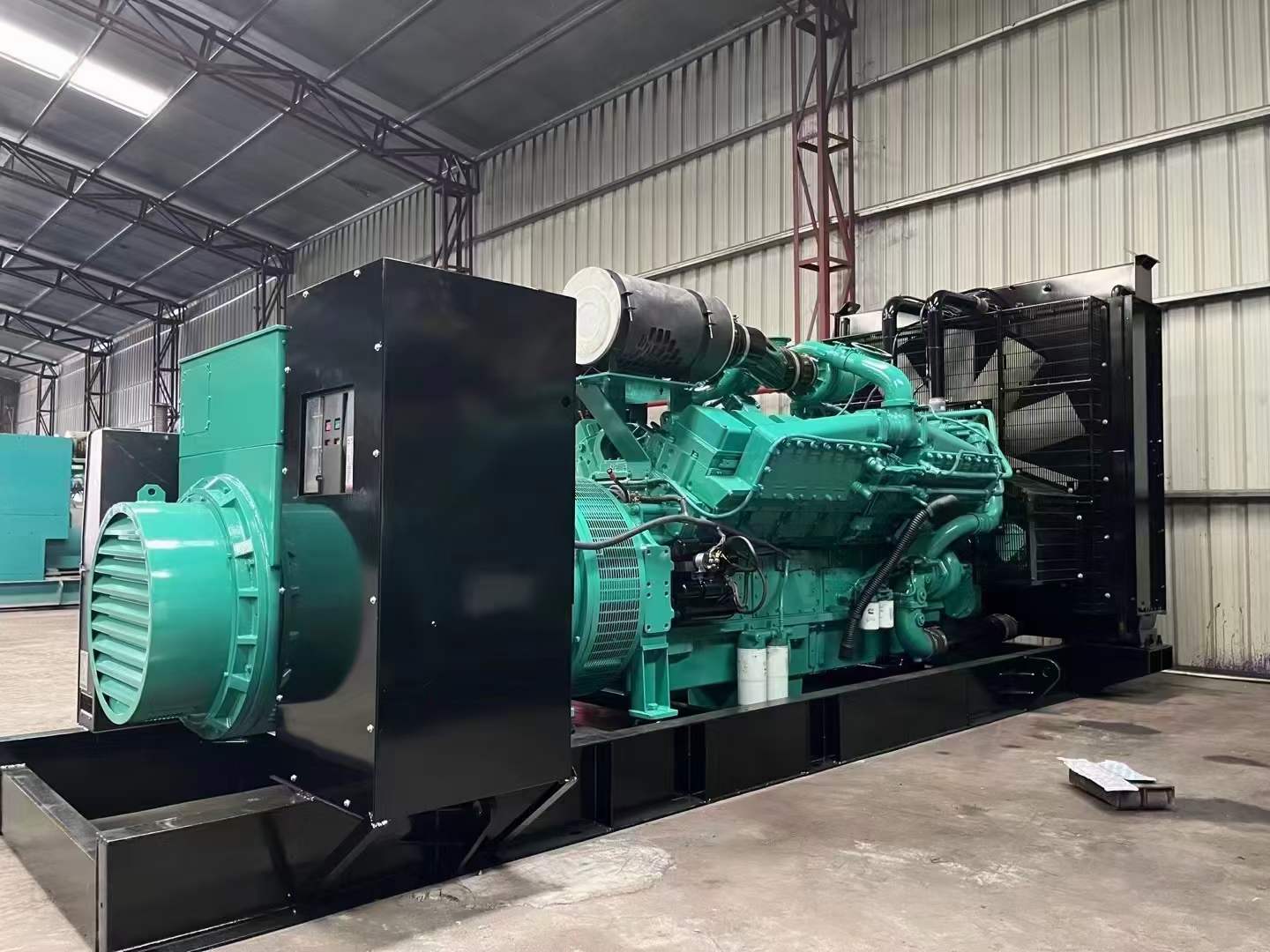 康定如何评估无功补偿装置的性能和效果？