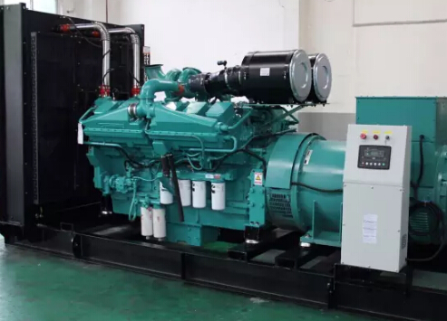 康定发电机如何选择合适的除垢剂来清洗水冷式机油散热器？